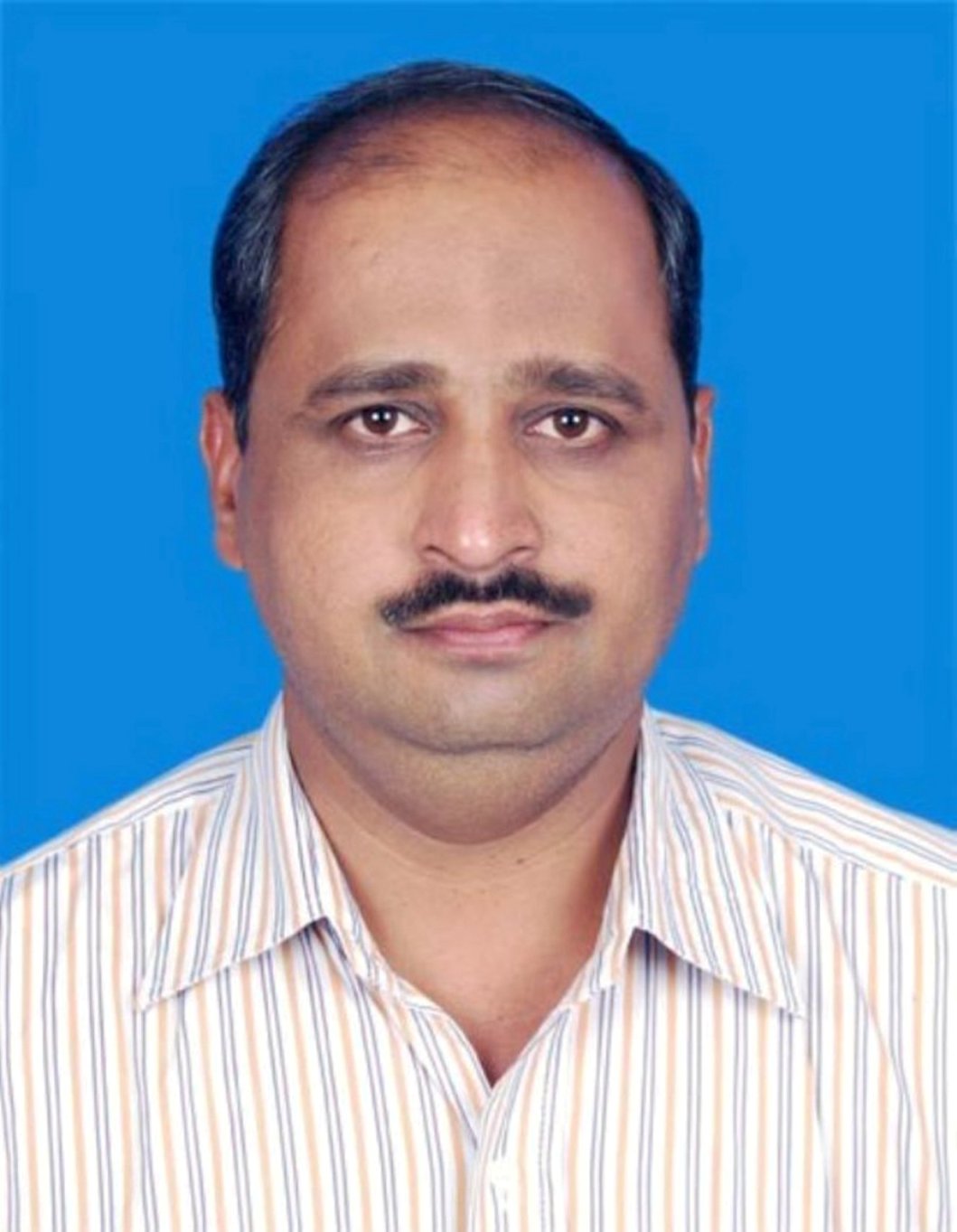 DR. CHANDRAKANT NARHARI THOMBARE