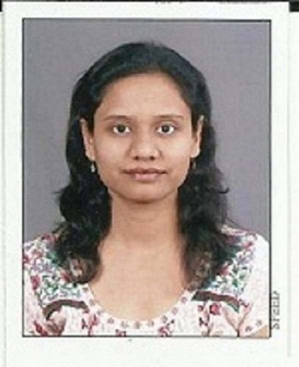 DR. ANKITA SAXENA